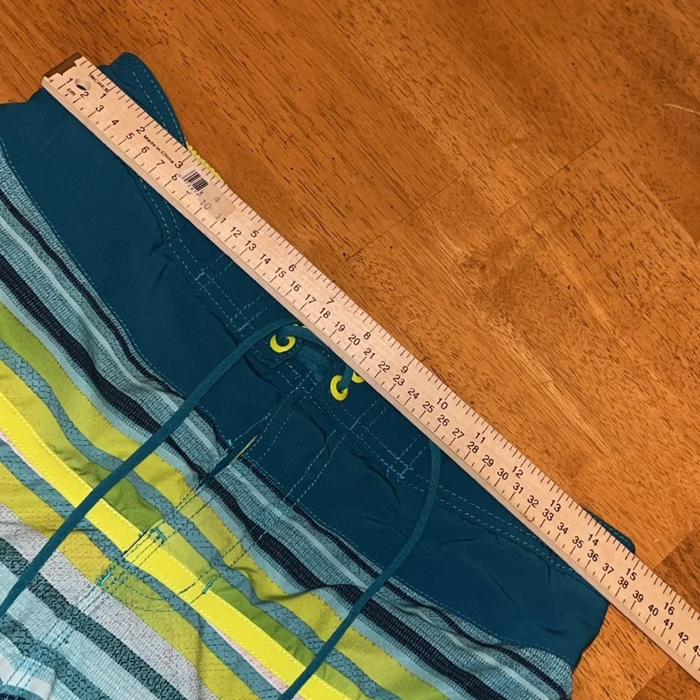 Speedo Mens Blue Green White Swim Short Size Medium with Liner and Elastic Waist